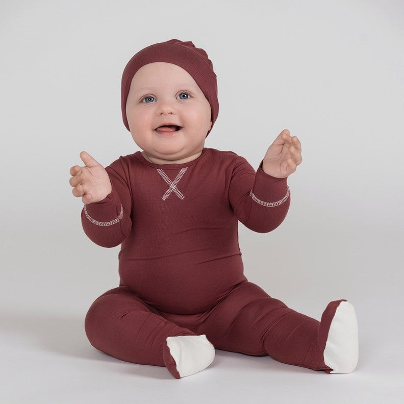 CONTRAST STITCHED BEANIE