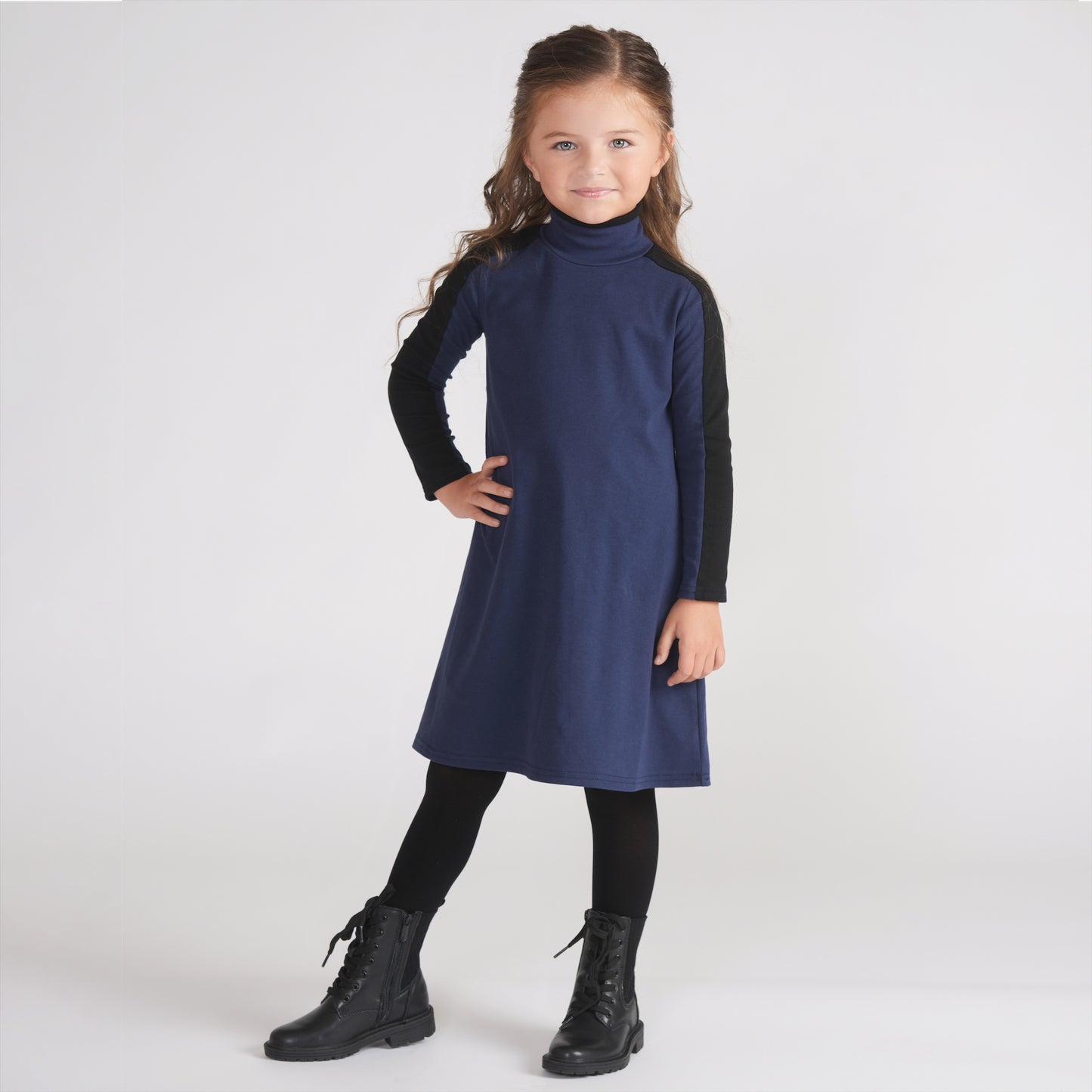 STRIPE TURTLENECK DRESS