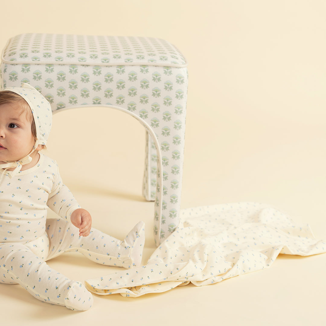 PETITE FLORAL BLANKET