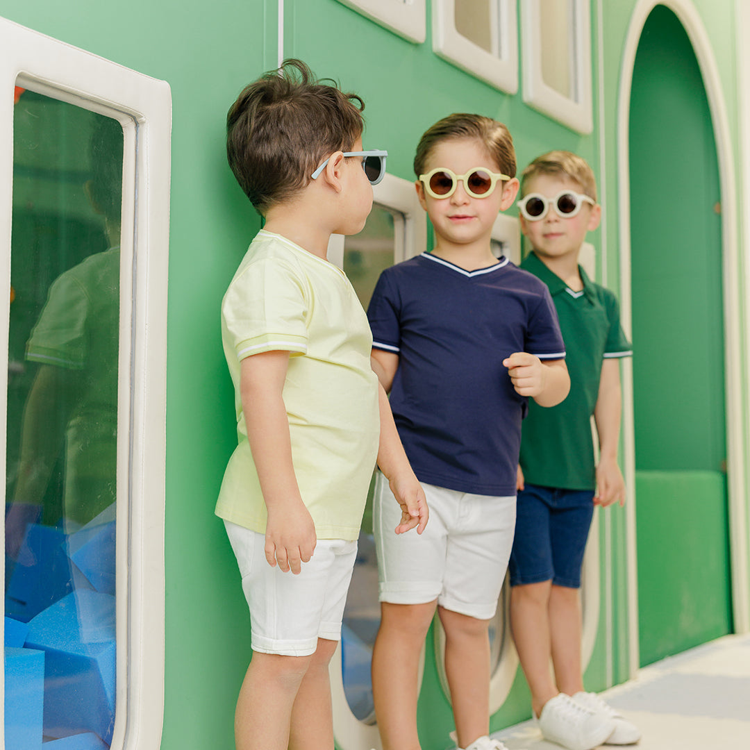 PULLOVER VNECK TSHIRT