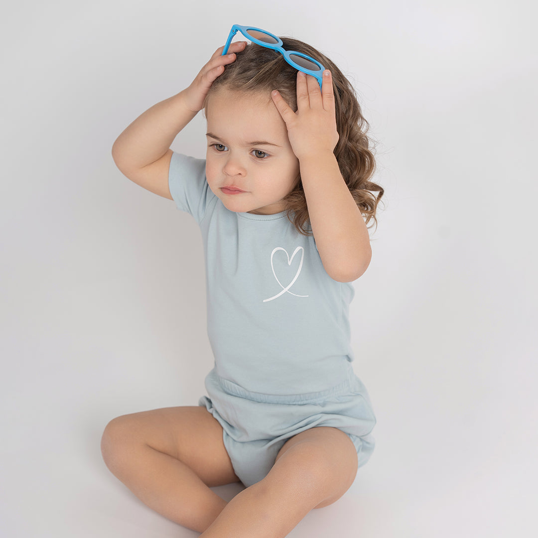 SHORT SLEEVES HEART TSHIRT