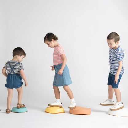 SHORT SLEEVES STRIPED RIBBED TSHIRT